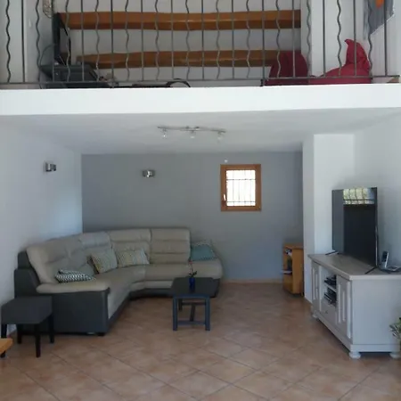 Mas Saint-loup Villa